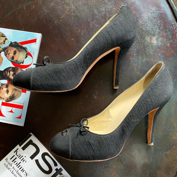 Chanel pumps! Excellent condition! - Picture 3 of 5